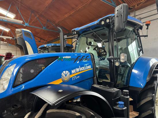 Tractor agrícola - New Holland - T7.245 Autocommand