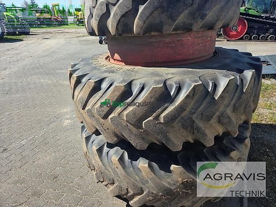 Tractor agrícola - Fendt - 828 vario s4