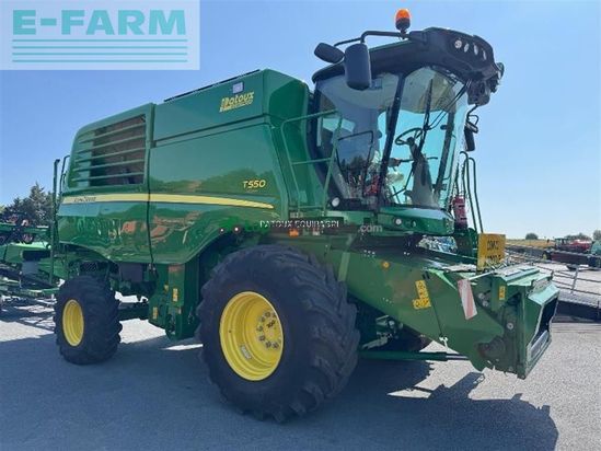 Cosechadora de Cereal - John Deere - t550