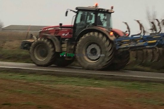 Tractor agrícola - Massey Ferguson - 8732
