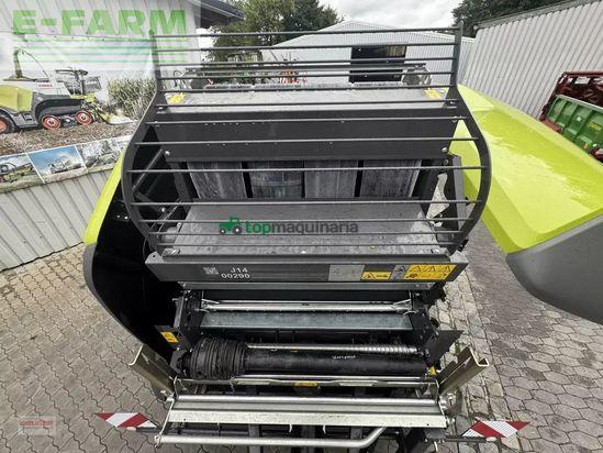 Empacadora gigant - Claas - variant 560 rc pro