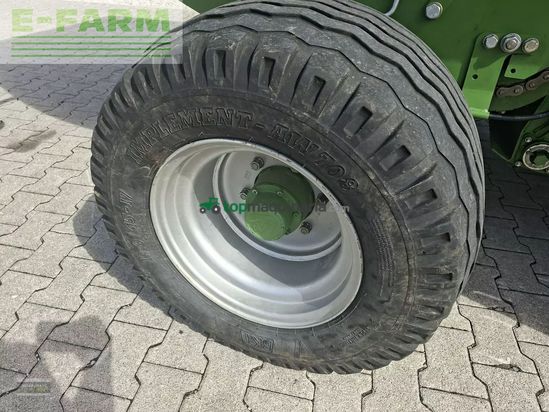 Empacadora gigant - Krone - comprima v150 xc 17 messer