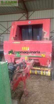 Empacadora gigant - New Holland - 658