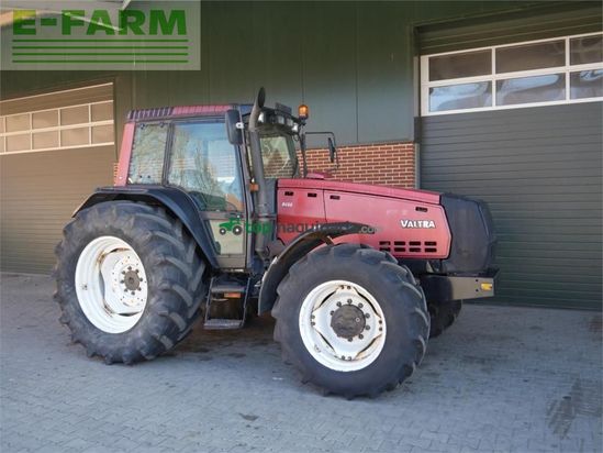Tractor agrícola - Valtra - 8450