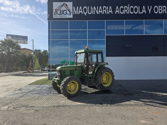 Tractor agrícola - John Deere - 6100