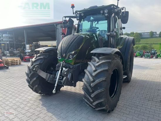Tractor agrícola - Valtra - n155d m. rüfa und forstkabine