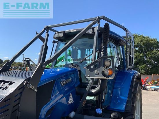 Tractor agrícola - Valtra - n123 versu forestry tractor (st27268)