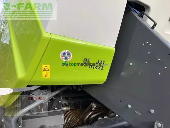 Empacadora gigant - Claas - quadrant 5200 fc tandem