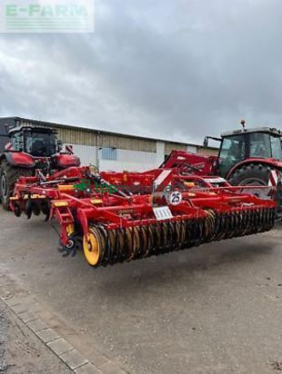 Cultivador - Väderstad - topdown 400