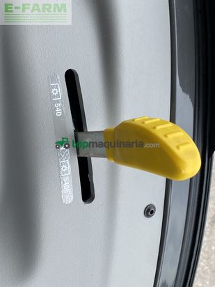 Tractor agrícola - Claas - nexos 240 l comfort