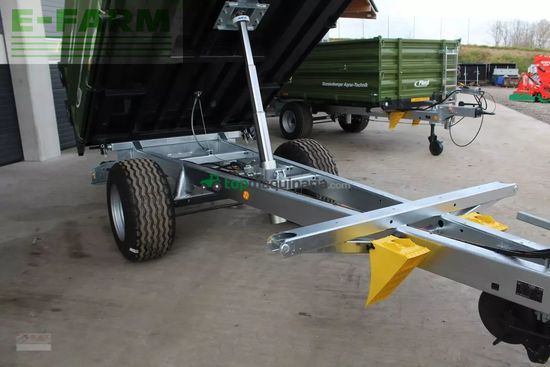 Volquet - Fliegl - einachs-dreiseitenkipper edk 60 fox