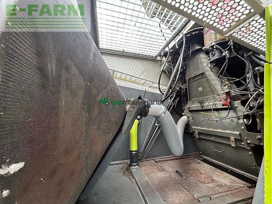 Cosechadora de Cereal - Claas - jaguar 890 mit kemper 360 und pu
