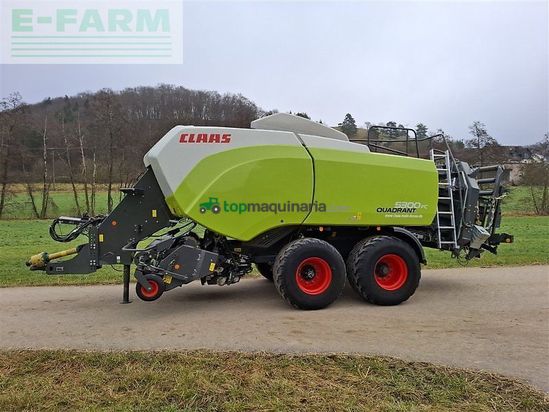 Empacadora gigant - Claas - quadrant 5300 fc