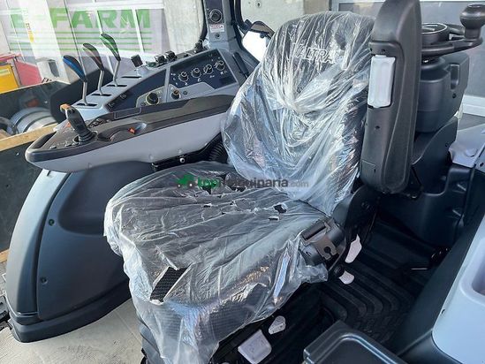 Tractor agrícola - Valtra - n155a mit rüfa und fk