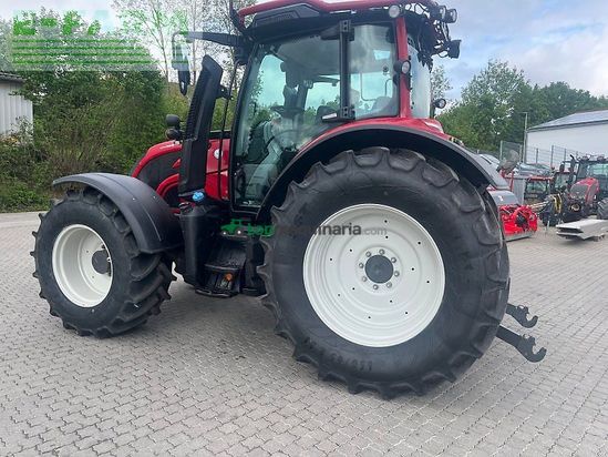 Tractor agrícola - Valtra - n154 a mit fk und rüfa