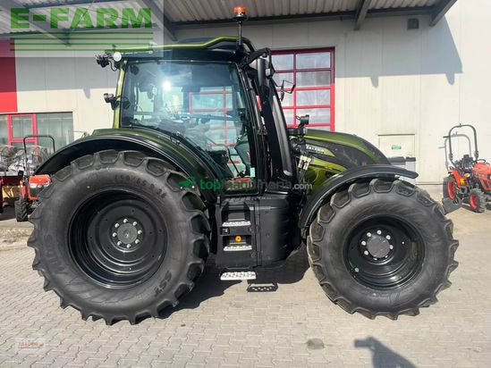 Tractor agrícola - Valtra - n155d m. rüfa und forstkabine