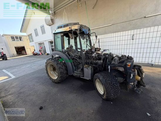 Tractor agrícola - New Holland - tn-v 55