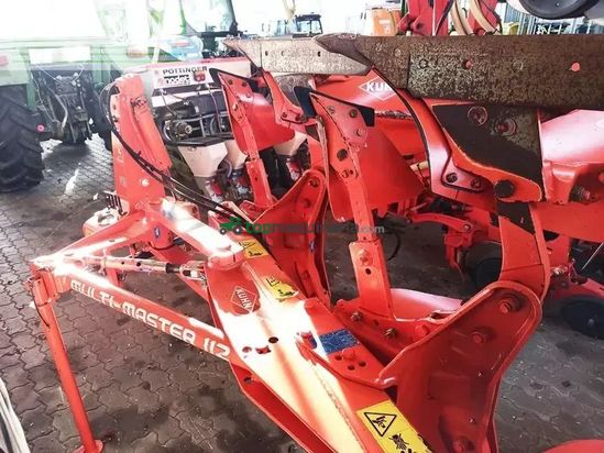 Arado - Kuhn - multimaster 112 volldrehpflug