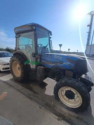 Tractor agrícola - New Holland - T4.100FC