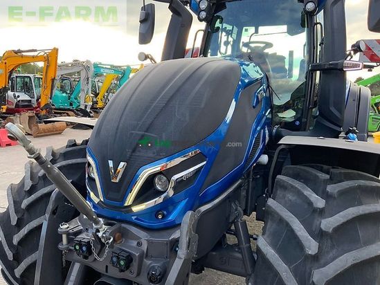 Tractor agrícola - Valtra - q265 unlimited tractor (st27767)