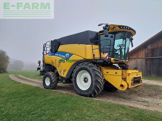 Cosechadora de Cereal - New Holland - cr 9.80