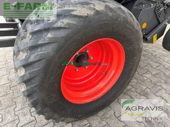 Empacadora gigant - Claas - variant 585 rc pro