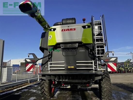 Cosechadora de Cereal - Claas - lexion 6700 allrad + v770