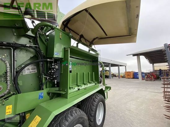 Empacadora gigant - Krone - comprima cf 155 xc