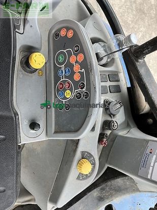 Tractor agrícola - New Holland - t7040 autocommand