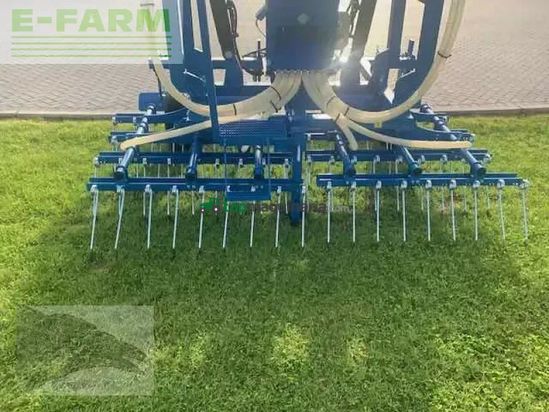 Combinado de siembra -  - wiesenstriegel 6m mit gps nachsaatgerät
