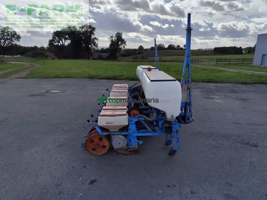 Sembradora monograno mecanica - Monosem - pnu 6 rgs