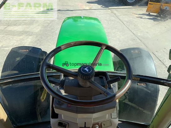 Tractor agrícola - John Deere - 6810 tractor (st23891)
