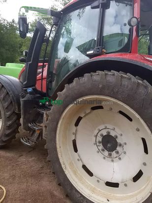 Tractor agrícola - Valtra - n 134 versu Versu