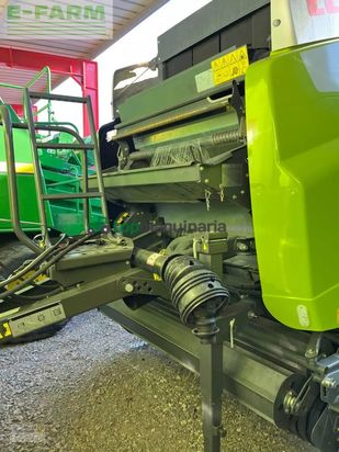 Empacadora gigant - Claas - variant 480 rc pro
