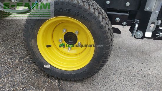 Tractor agrícola - John Deere - 1026R