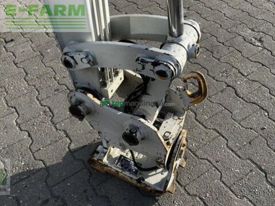 Excavadora - Takeuchi - tb 230