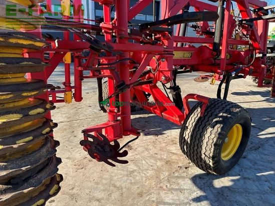 Cultivador - Väderstad - topdown 400