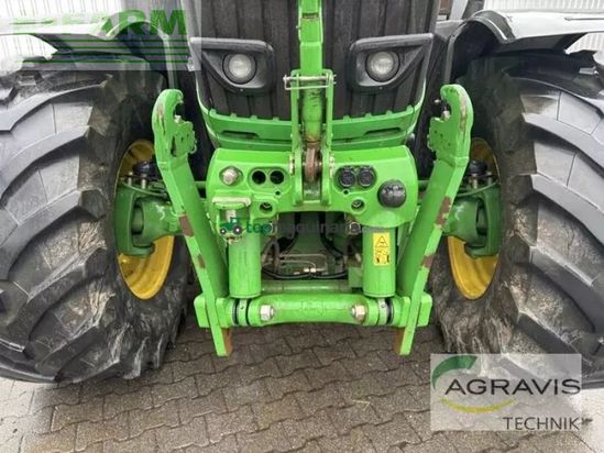 Tractor agrícola - John Deere - 6215 r