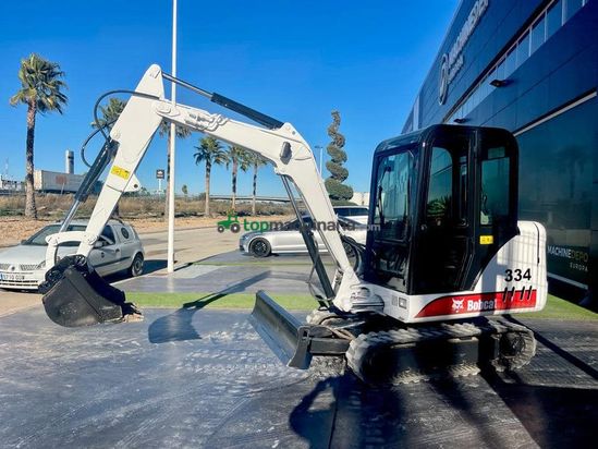 Mini excavadora Bobcat 334