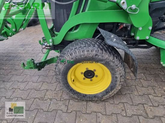 Tractor agrícola - John Deere - 3520 e-hydro