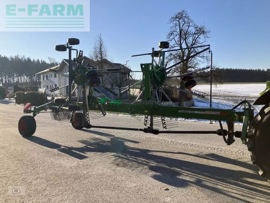 Rastrillo - Fendt - former 7850