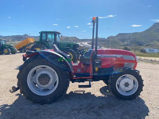Tractor agrícola - Mc Cormick - F80