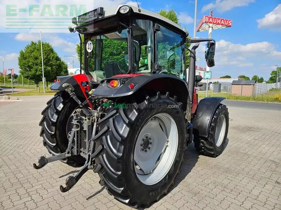 Tractor agrícola - Massey Ferguson - 5711 dyna4