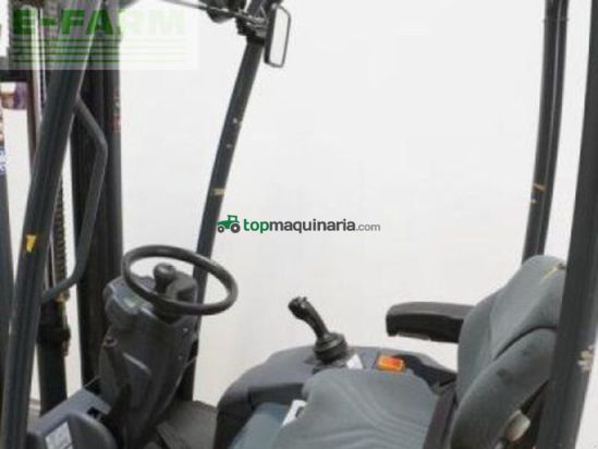 Elevadora - Jungheinrich - efg110