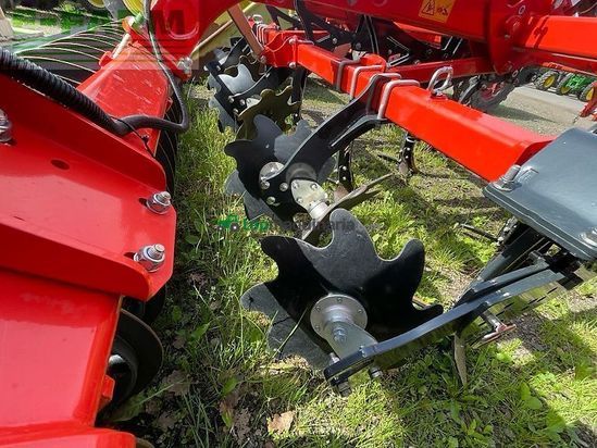 Cultivador - Kuhn - cultimer 300 ns