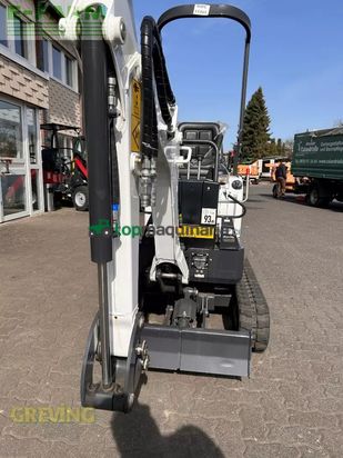 Excavadora - Bobcat - e08 aktion