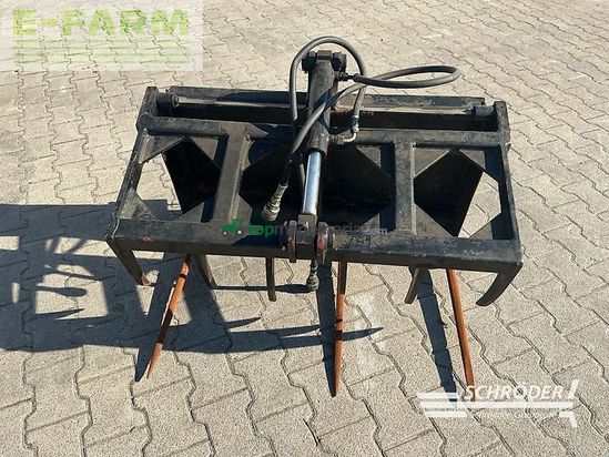 Minicargadora - Schaffer - 330 + schaufel + palettengabel + zange