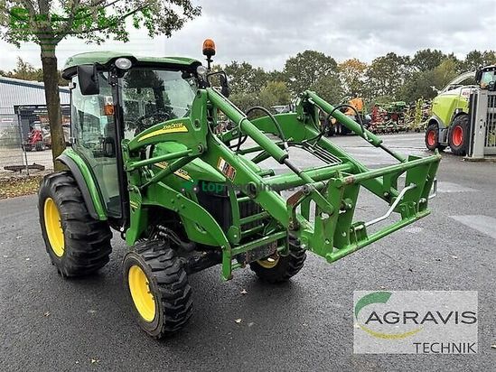 Tractor agrícola - John Deere - 4720