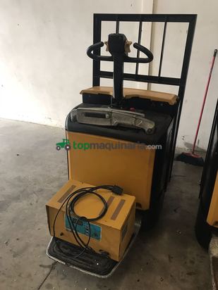 Transpaleta 2000 kg Caterpillar