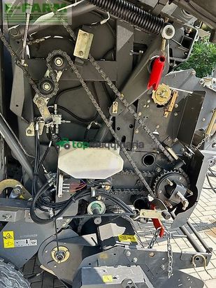 Empacadora gigant - Claas - variant 370 rf